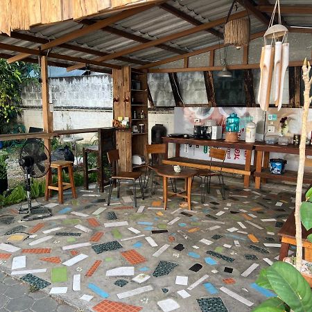 Plumeriahome Near Walking Street Chiang Mai Exteriör bild