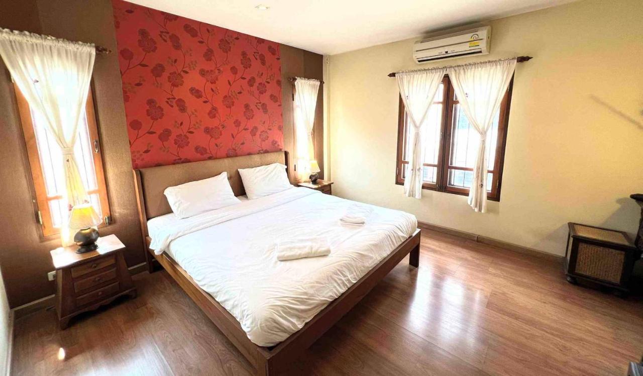 Plumeriahome Near Walking Street Chiang Mai Exteriör bild